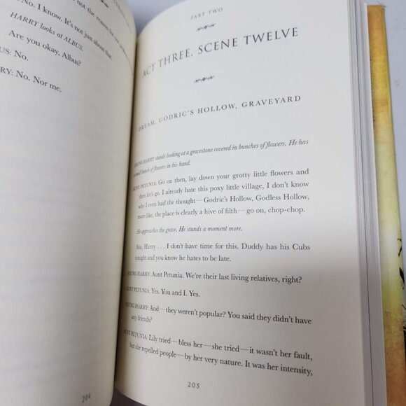 Harry Potter and the Cursed Child Parts 1 & 2 Book Special Rehearsal Edition Scr - Picture 8 of 12